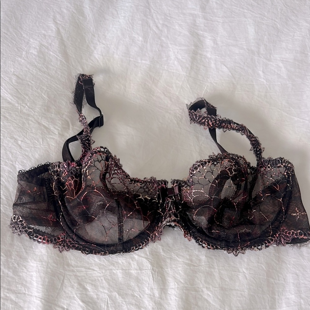 🟣 BOGO! Chantelle Lace Underwire Bra 34C